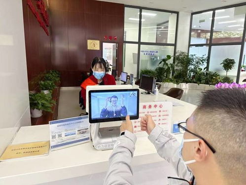 “無(wú)聲”的窗口，有愛(ài)的橋梁 昆明市政務(wù)服務(wù)中心上線手語(yǔ)翻譯服務(wù)